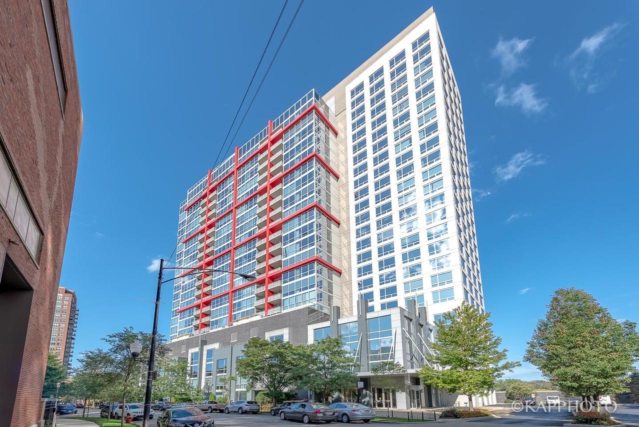 1841 S Calumet Ave. #1706, Chicago, IL 60616