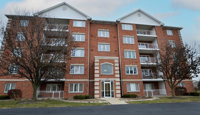 5450 W 115th St. #403, Oak Lawn, IL 60453