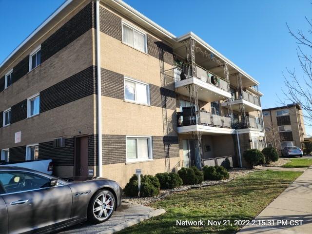 9421 S Roberts Rd. #1NW, Hickory Hills, IL 60457