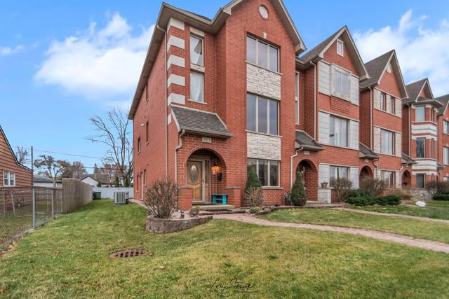 5917 W 87th St. #A, Oak Lawn, IL 60453