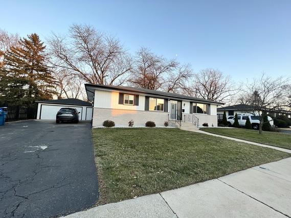 1221 Price Ave., Calumet City, IL 60409