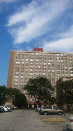 4300 W Ford City Dr. #1504, Chicago, IL 60652