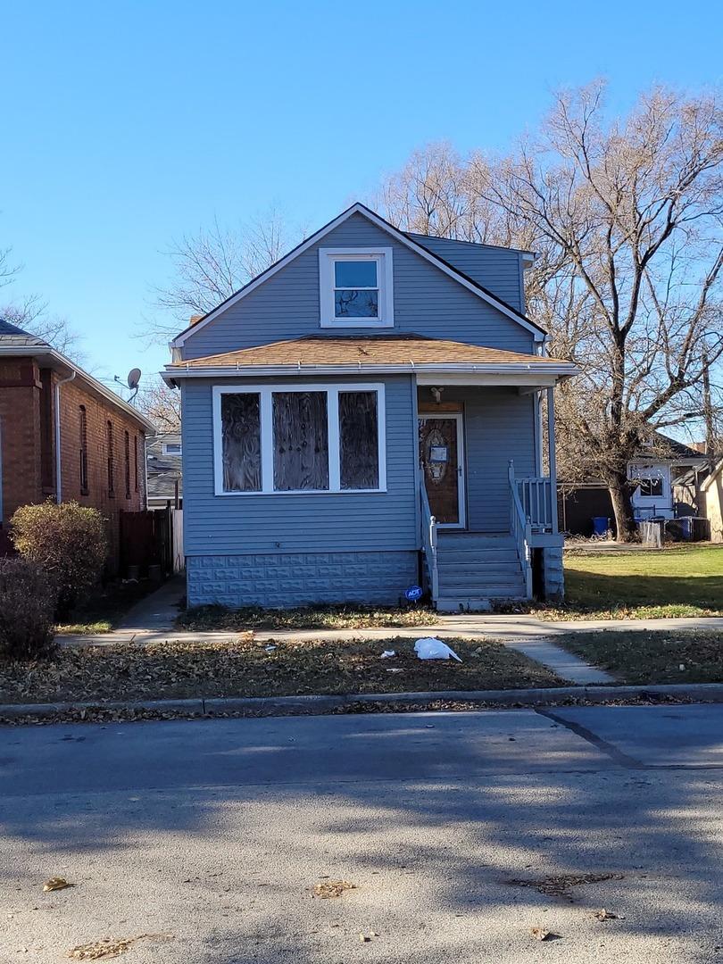 8208 S Manistee Ave., Chicago, IL 60617