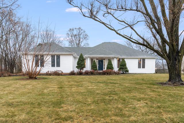 38W605 Sunvale Dr., Elgin, IL 60124