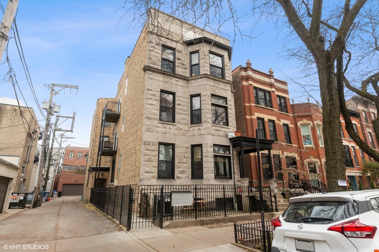 1961 N Fremont St. #3R, Chicago, IL 60614