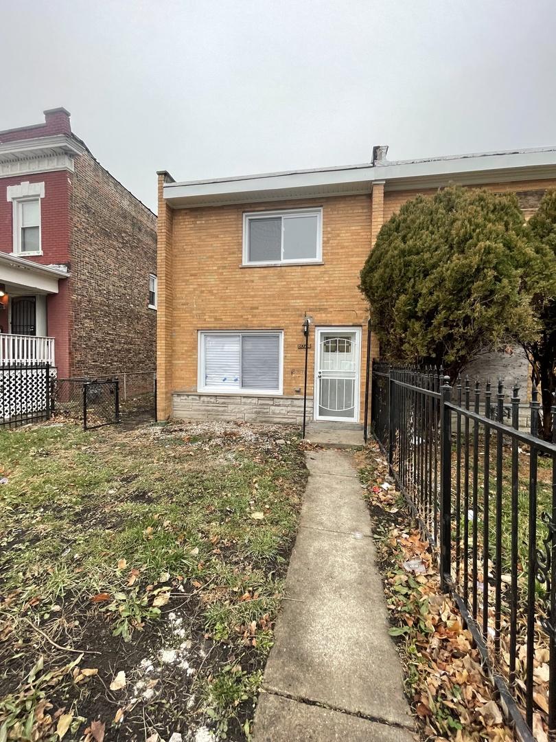 8024 S Emerald Ave., Chicago, IL 60620