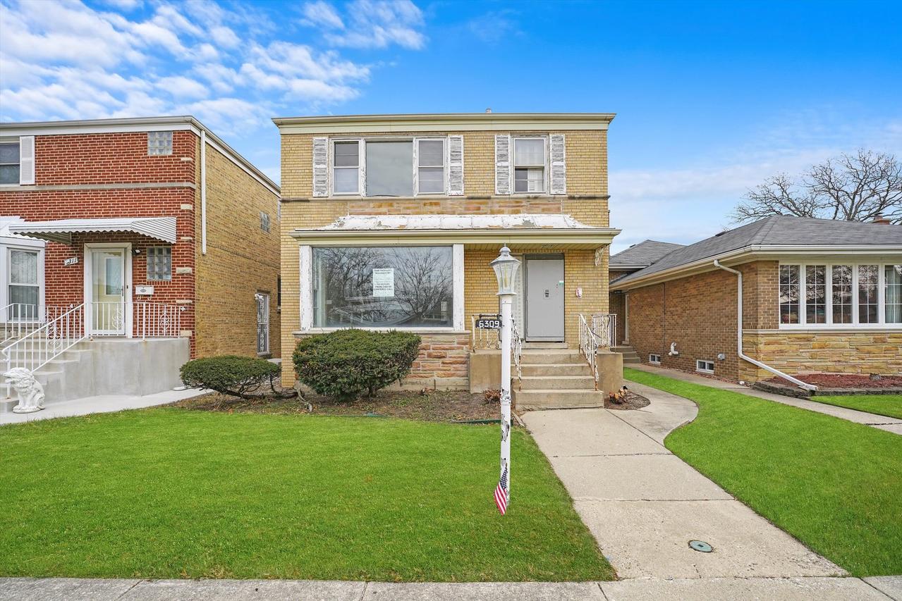 6309 N Avers Ave., Chicago, IL 60659