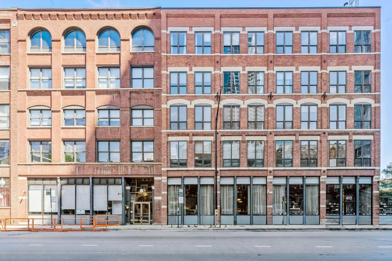 420 W Grand Ave. #1A, Chicago, IL 60654