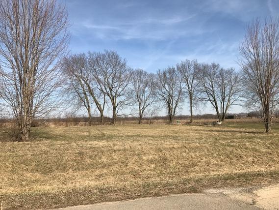 1648 Rockview Rd., Dixon, IL 61021