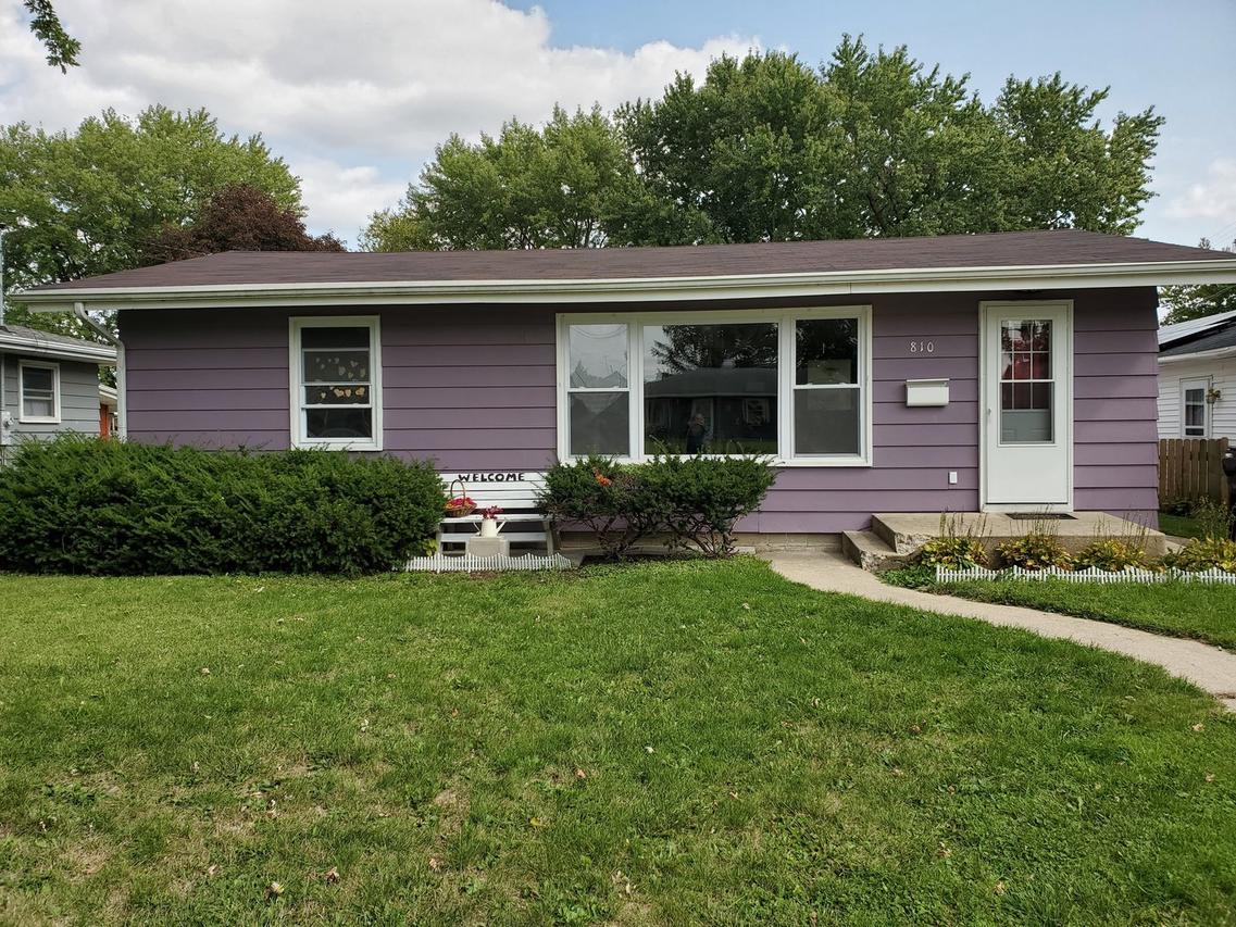 810 S Congress Ave., Polo, IL 61064