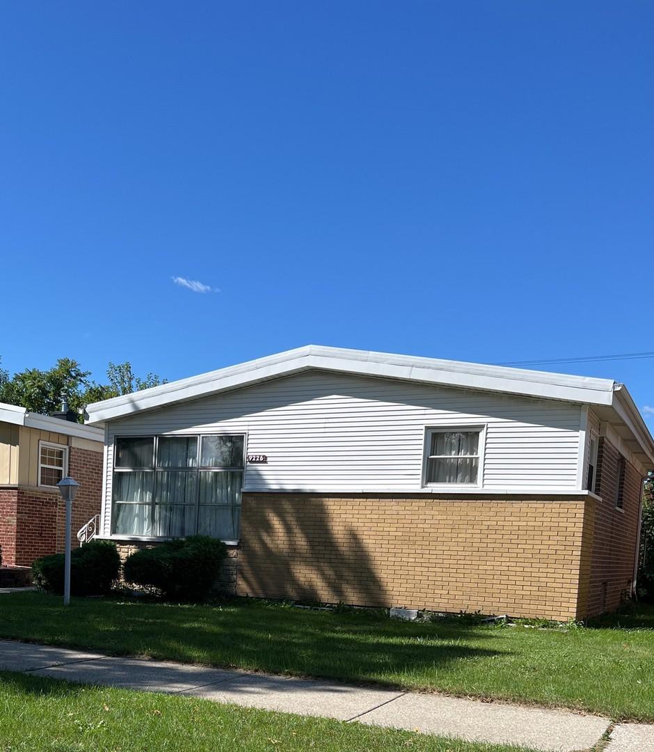 9226 S Emerald Ave., Chicago, IL 60620