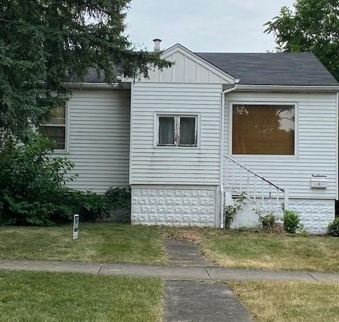 116 S Hudson St., Westmont, IL 60559