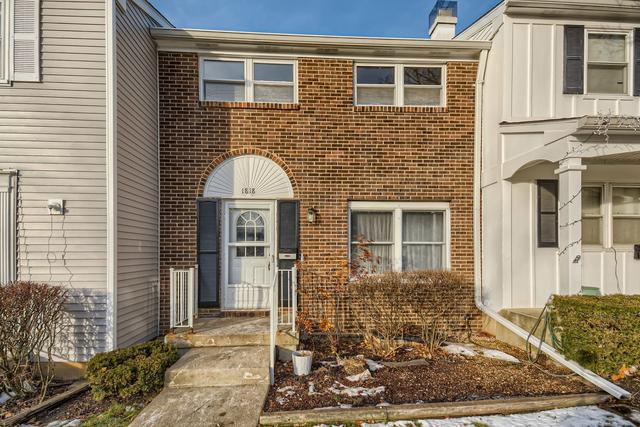 1818 Fenwick Ct., Schaumburg, IL 60194