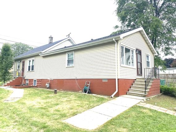 1501 N Center St., Joliet, IL 60435