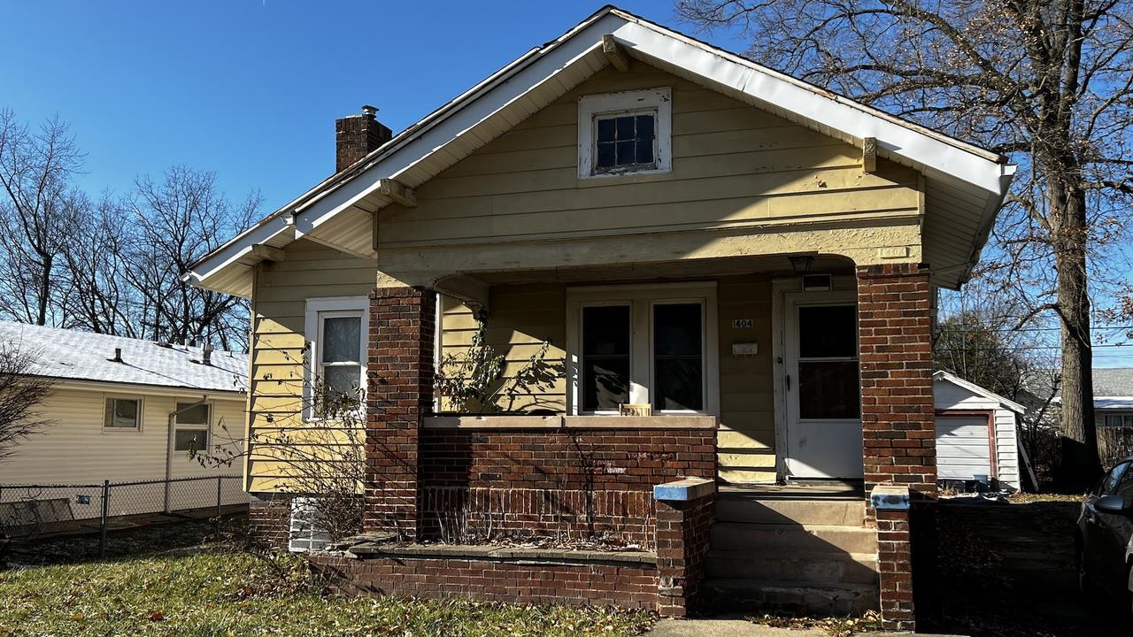 1404 Oak St., Danville, IL 61832