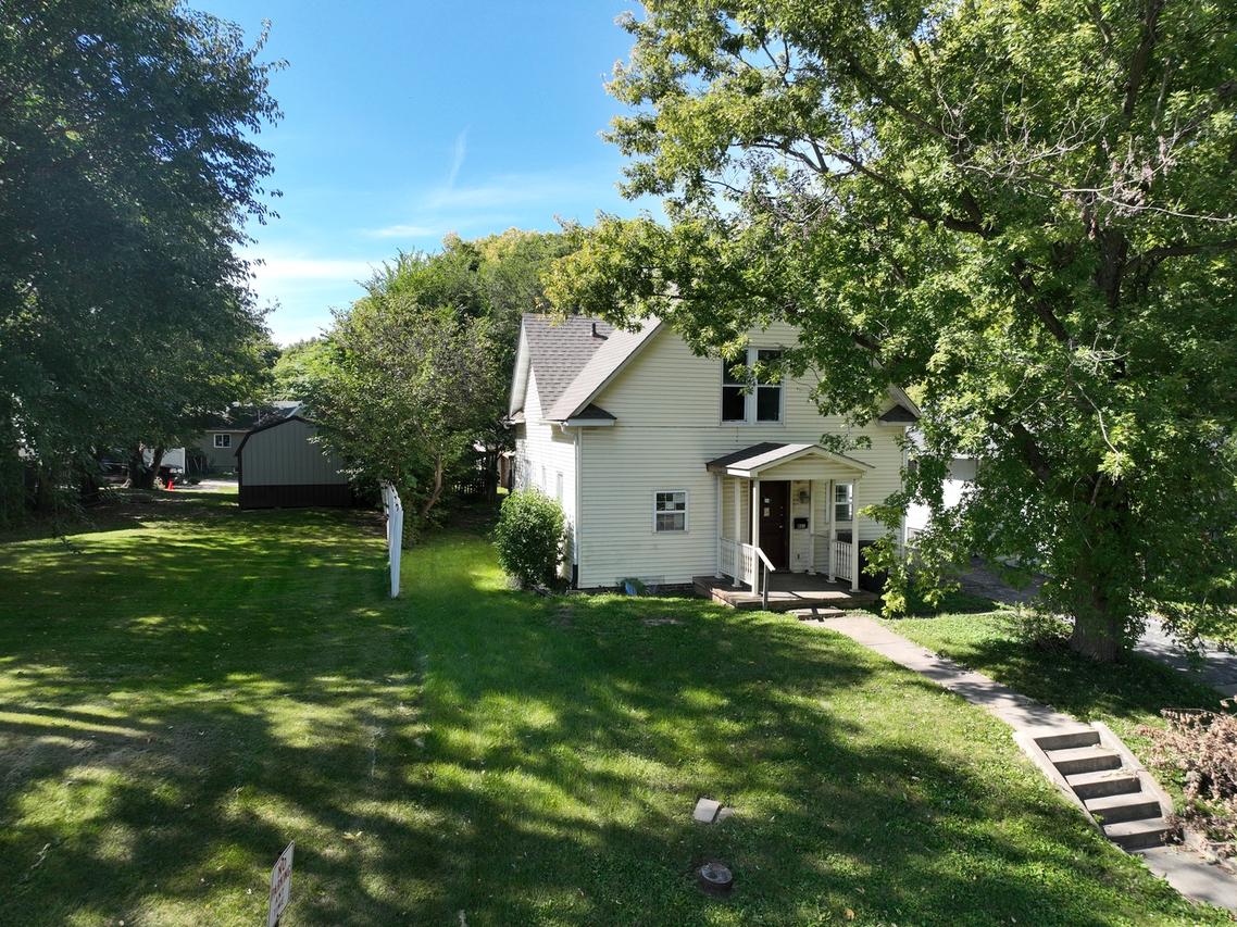 805 Forrest St., Danville, IL 61832