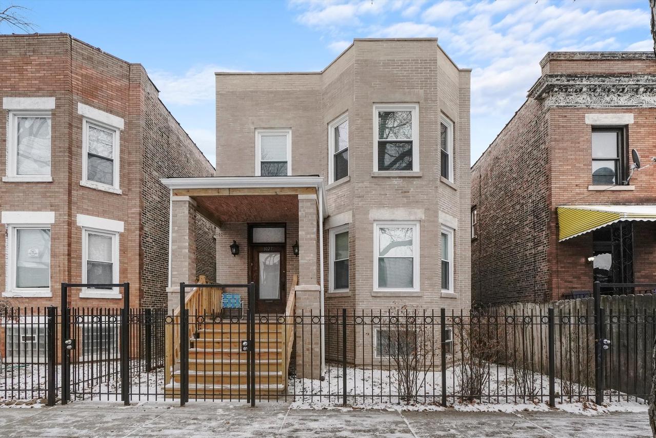 1027 N Ridgeway Ave., Chicago, IL 60651