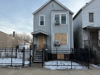 8433 S Burley Ave., Chicago, IL 60617