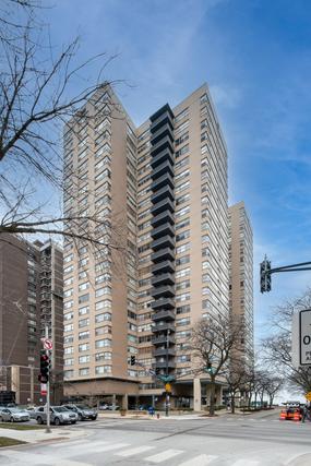 6301 N Sheridan Rd. #6B, Chicago, IL 60660