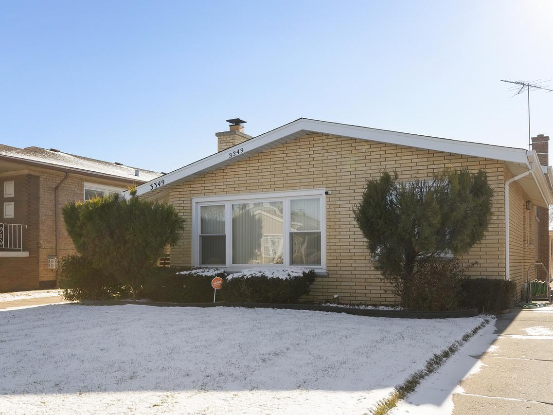 3349 W 85th St., Chicago, IL 60652
