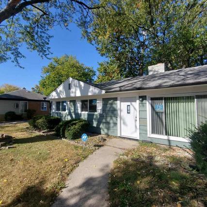 310 Shabbona Dr., Park Forest, IL 60466