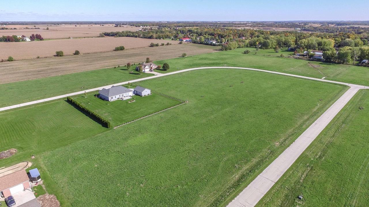 2428 N 4210th Rd., Sheridan, IL 60551