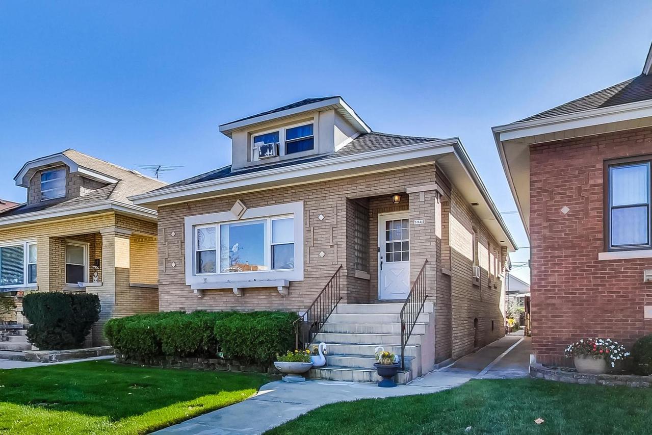 5341 W School St., Chicago, IL 60641