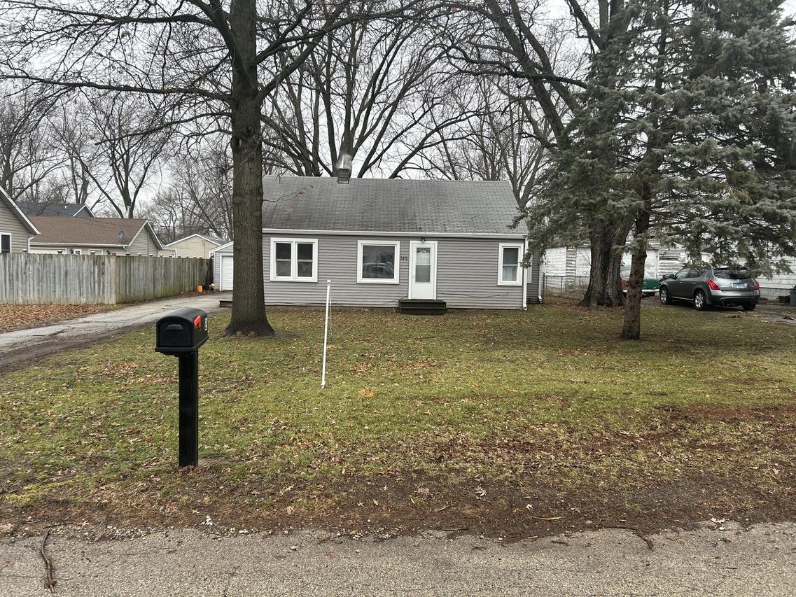 142 Winona Dr., Machesney Park, IL 61115