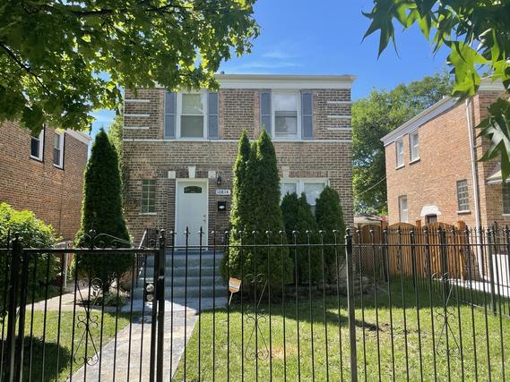 10814 S Rhodes Ave., Chicago, IL 60628
