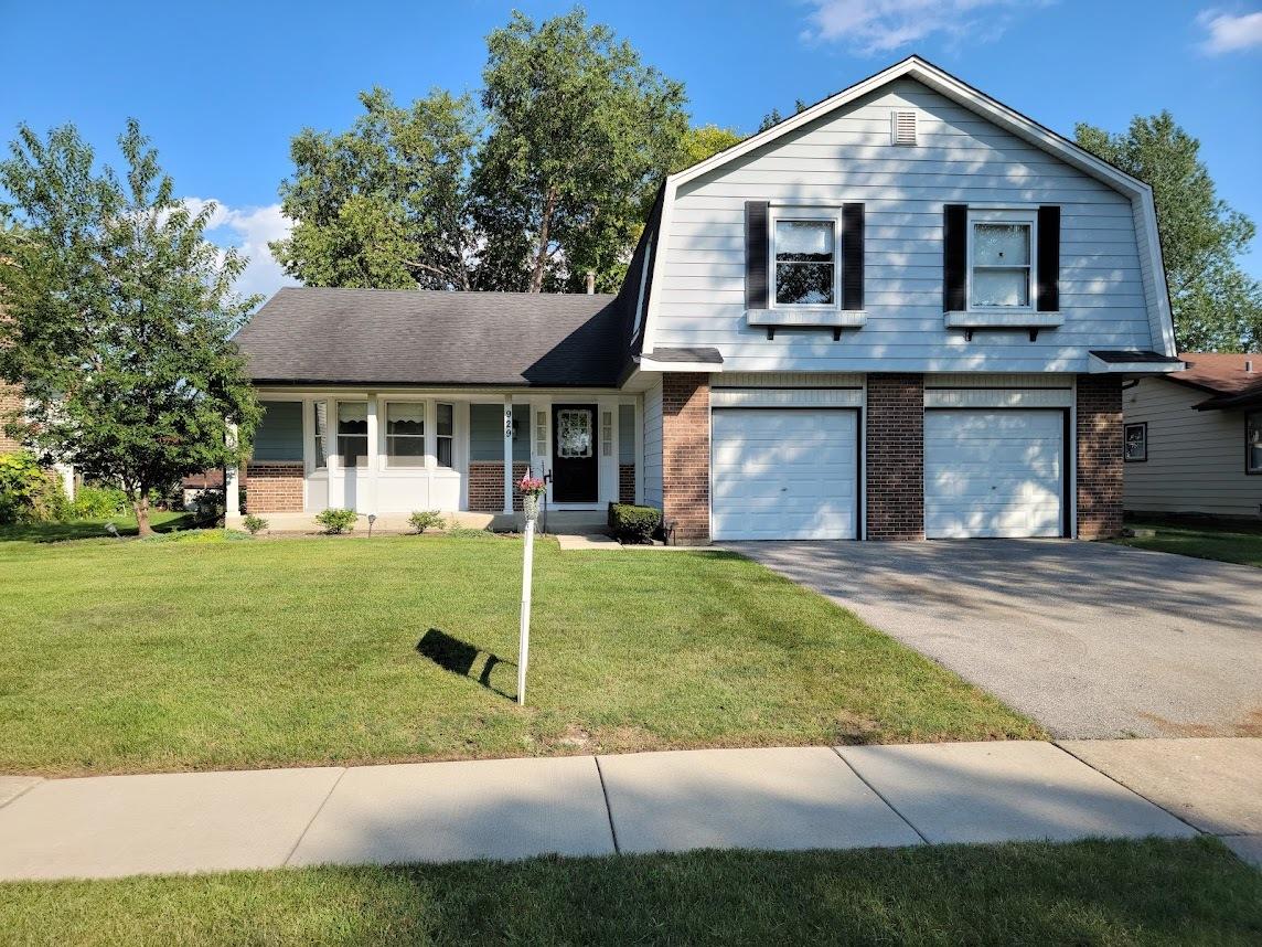 929 Wisconsin Ln., Elk Grove Village, IL 60007