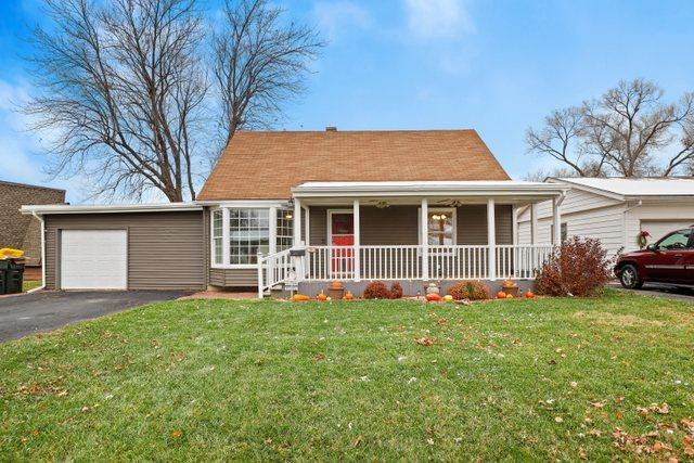 707 Watson Dr., Genoa, IL 60135