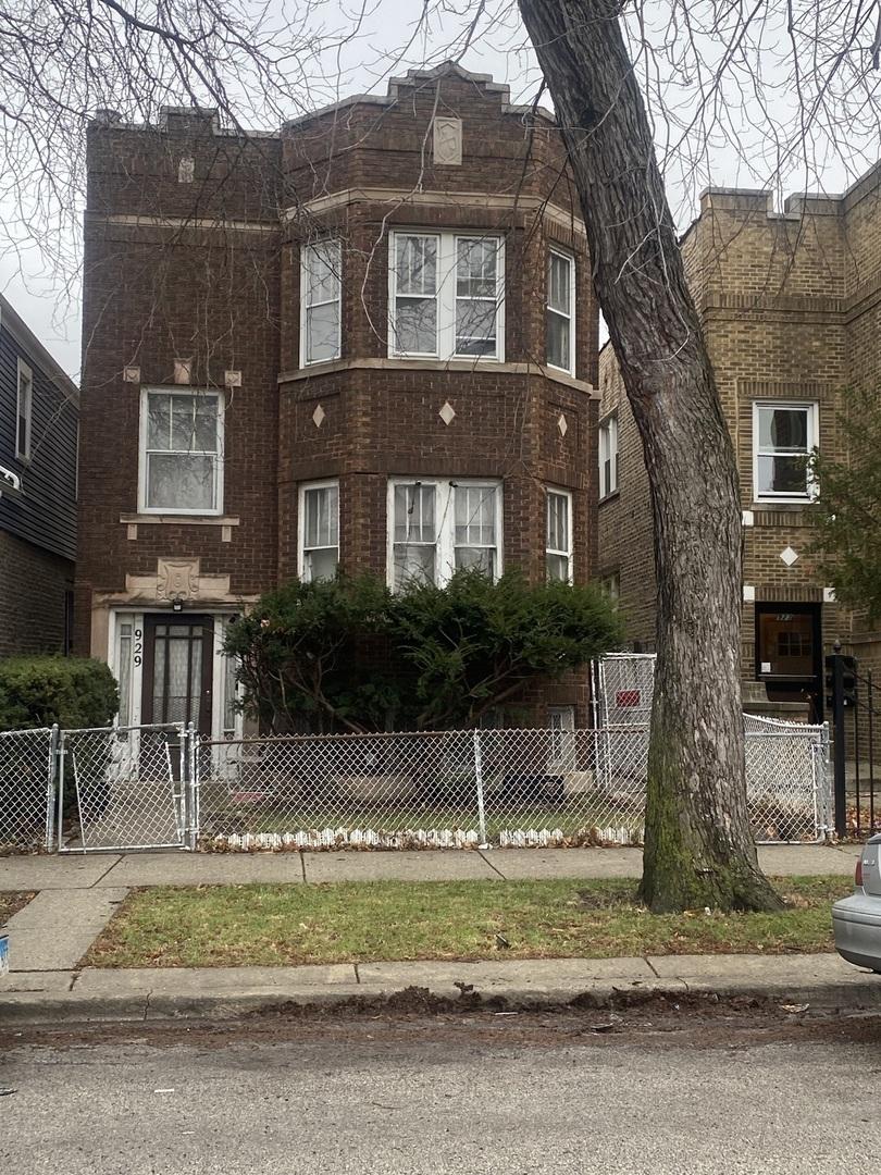 929 N Harding Ave., Chicago, IL 60651