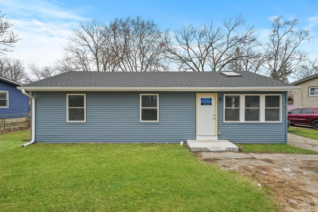 15334 Maple Ln., Markham, IL 60428