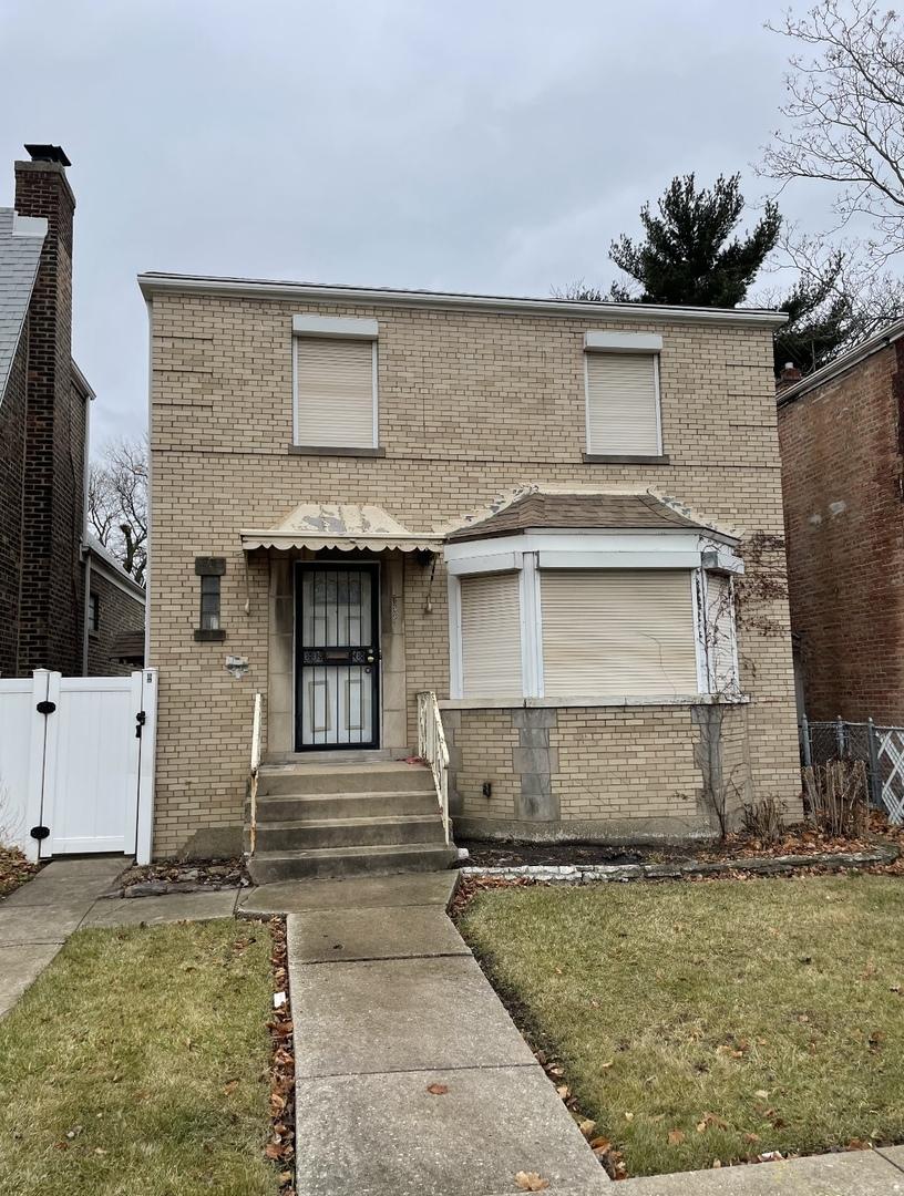 10534 S Rhodes Ave., Chicago, IL 60628