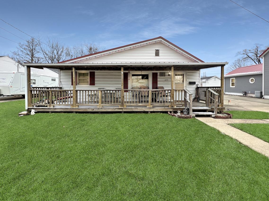 433 E Campbell Ave., Rantoul, IL 61866