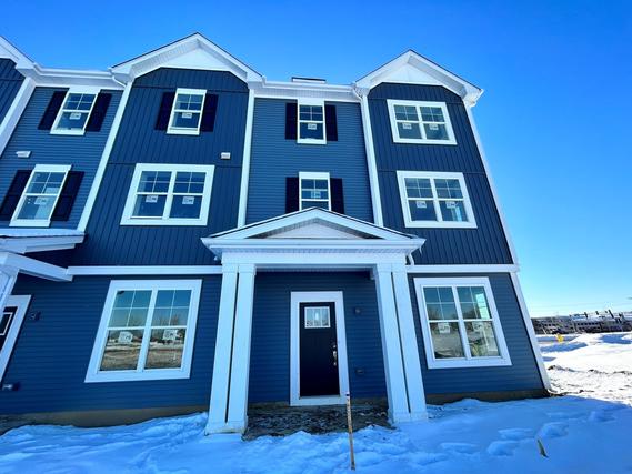 New Construction Homes For Sale This Week That Attend Grayslake Central High School: January 4th to January 10th