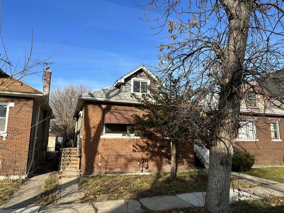 4220 W Haddon Ave., Chicago, IL 60651