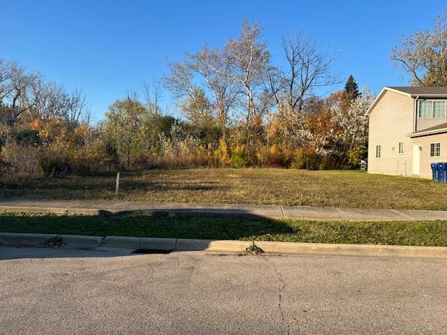 2946 W Country Club Ave., Waukegan, IL 60087