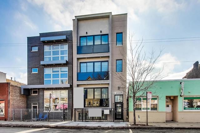 2209 W Belmont Ave. #2, Chicago, IL 60618