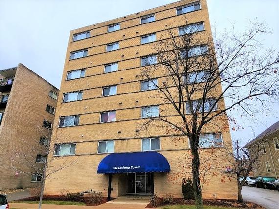 314 Lathrop Ave. #203, Forest Park, IL 60130