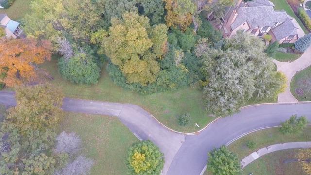 1360 W Kennicott Dr., Lake Forest, IL 60045