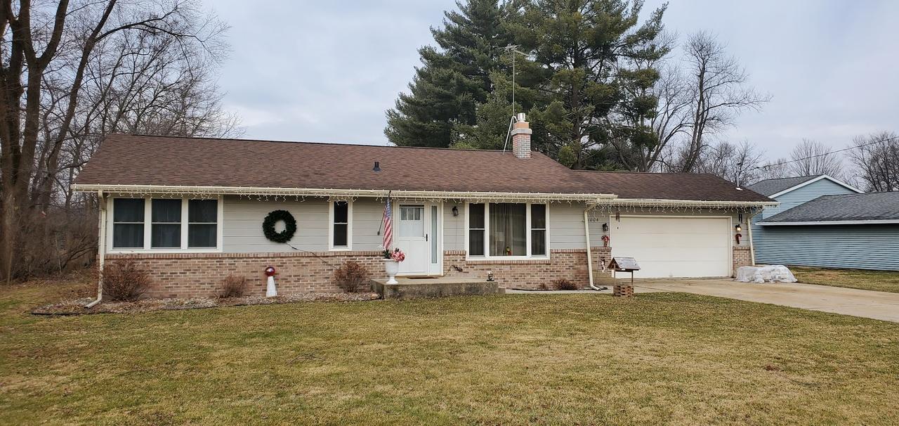 1004 Watts Ave., Rockton, IL 61072