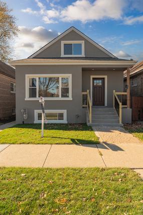 6148 S Moody Ave., Chicago, IL 60638