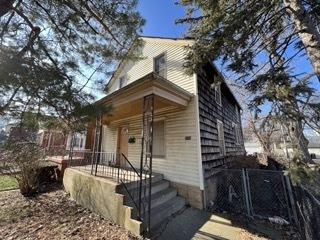 9204 S Harper Ave., Chicago, IL 60619