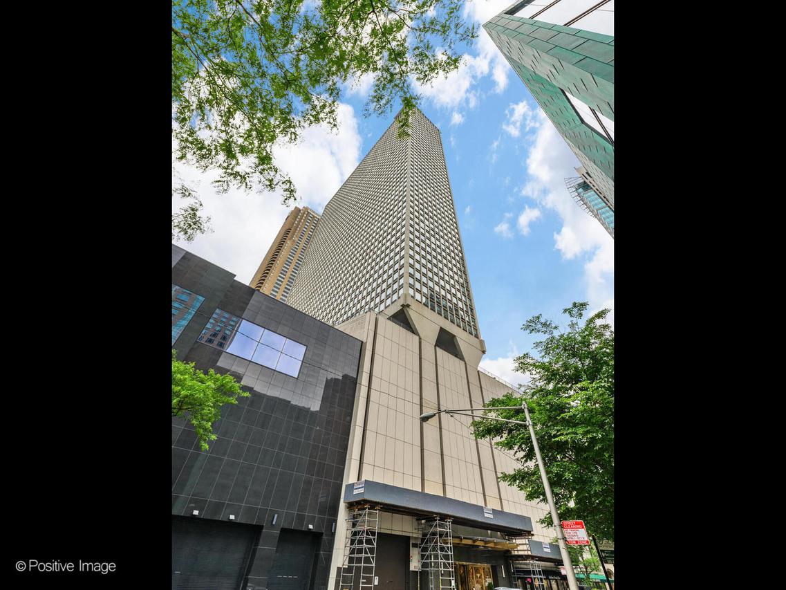 111 E Chestnut St. #56G, Chicago, IL 60611