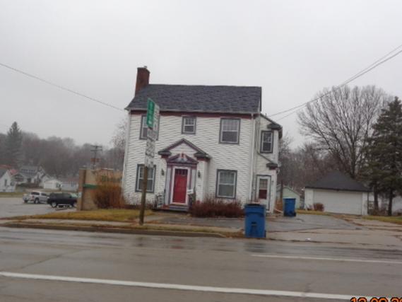 710 S Galena Ave., Dixon, IL 61021