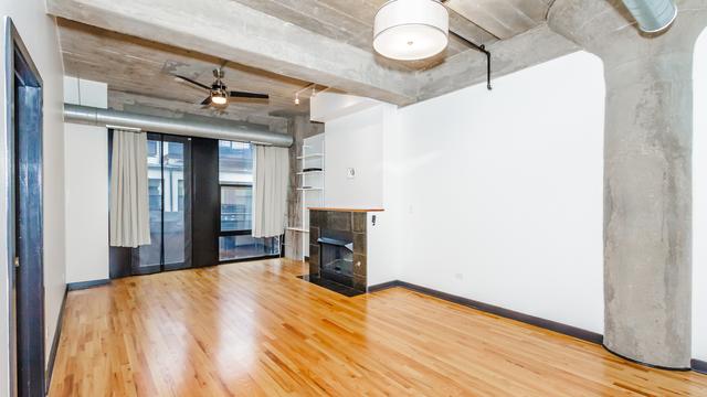 1150 W 15th St. #304, Chicago, IL 60608