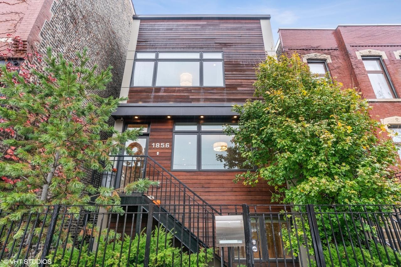 1856 W Huron St., Chicago, IL 60622