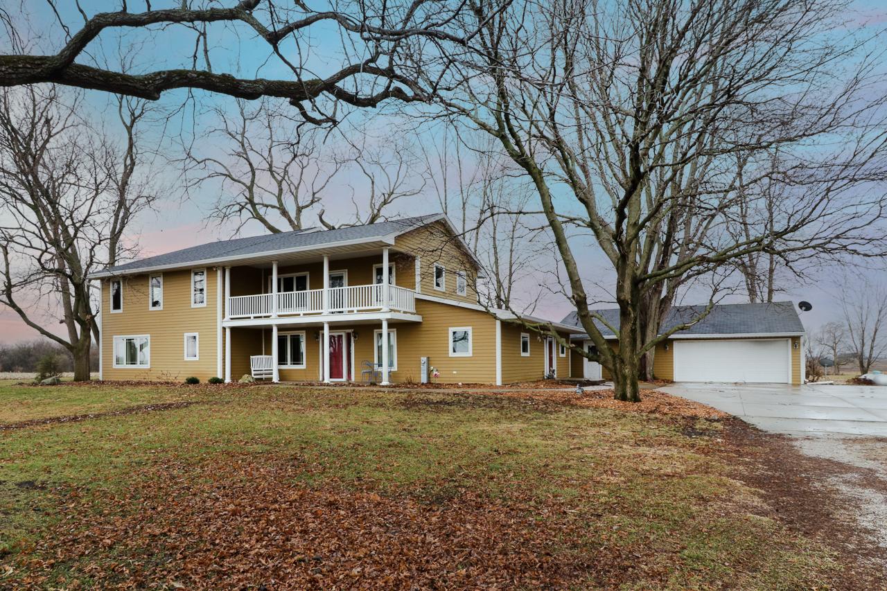 3314 E 3050 North Rd., Ancona, IL 61311