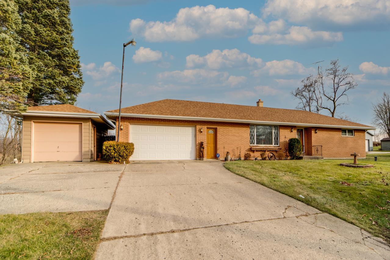 43351 N Kilbourne Rd., Russell, IL 60075